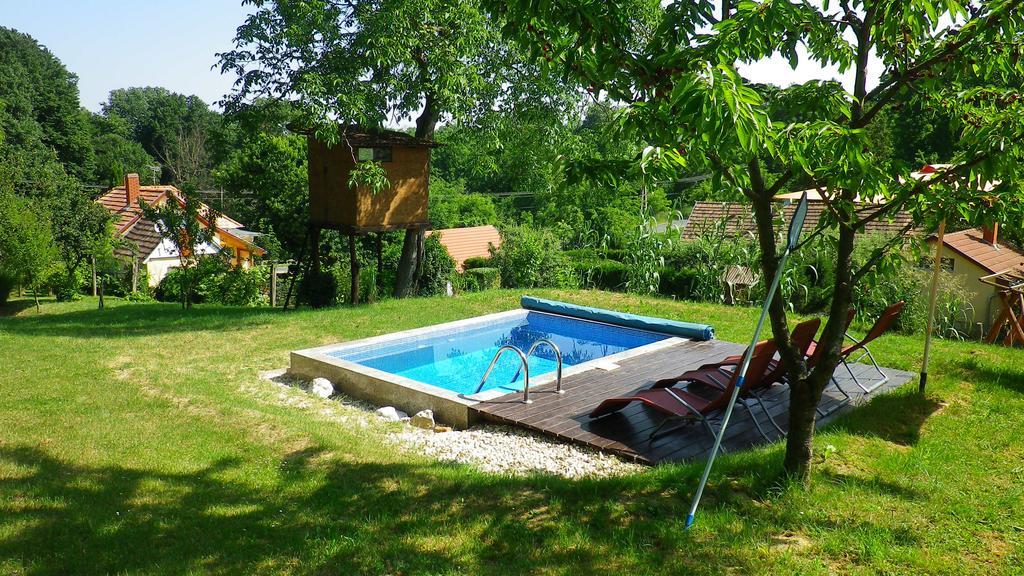 Makfa Vendeghaz Hotell Vasvár Exteriör bild