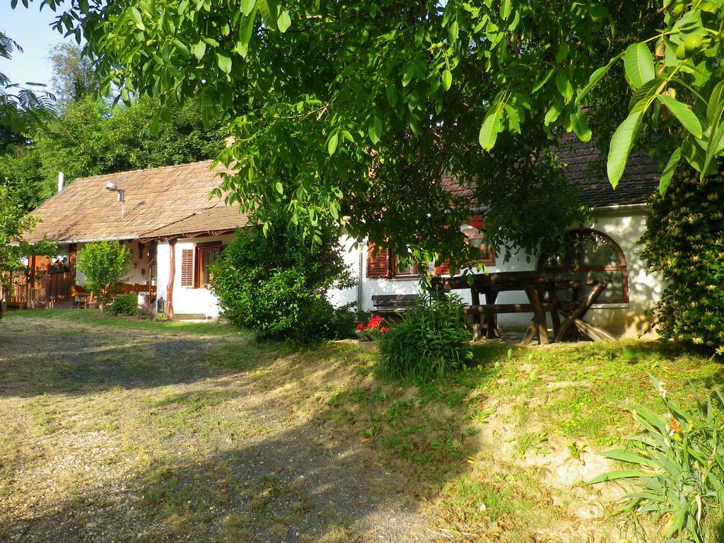Makfa Vendeghaz Hotell Vasvár Exteriör bild